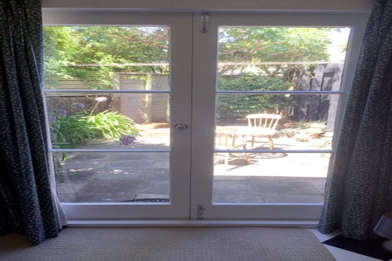 Photo of property in 66 Ludlam Street, Seatoun, Wellington, 6022