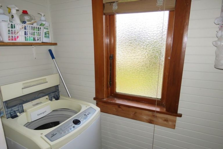 Photo of property in 6 Victory Street, Reefton, 7830