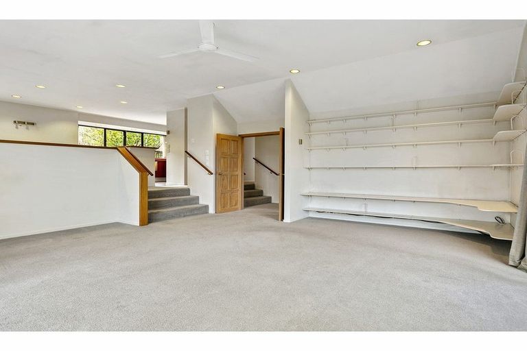 Photo of property in 20 Kurupae Road, Hilltop, Taupo, 3330