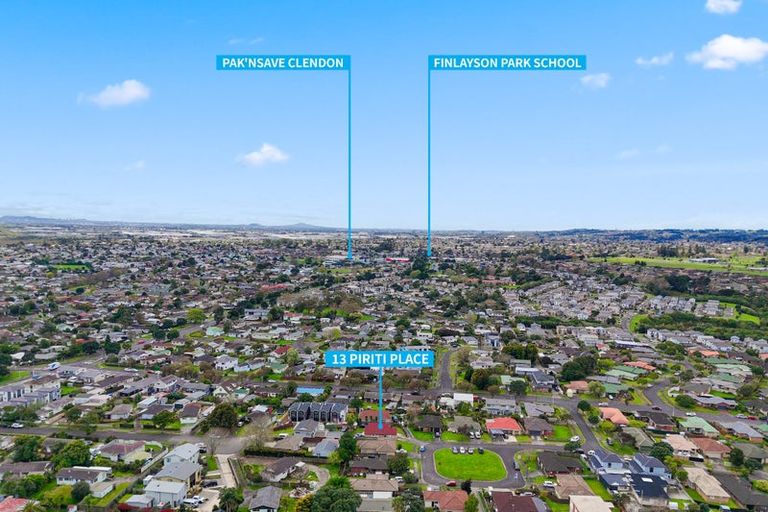 Photo of property in 13 Piriti Place, Weymouth, Auckland, 2103