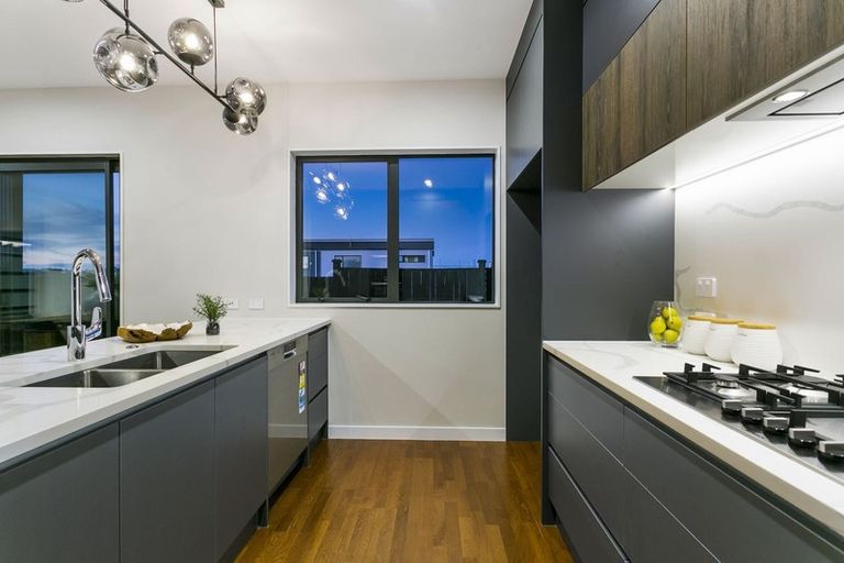 Photo of property in 3 Treloar Crescent, Hobsonville, Auckland, 0616