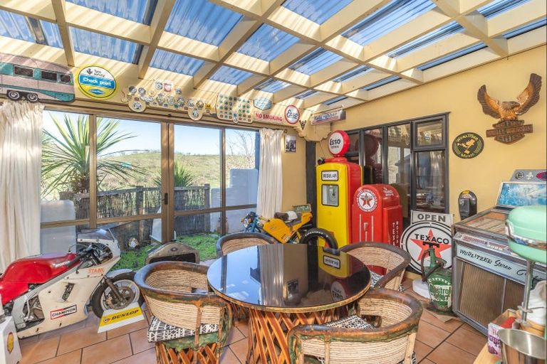 Photo of property in 15 Waitarere Beach Road, Waitarere, Levin, 5574