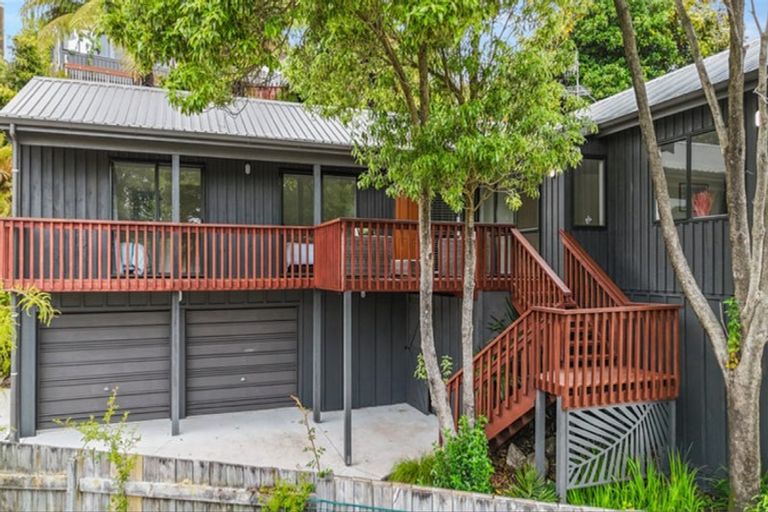 Photo of property in 5 Libra Place, Kawaha Point, Rotorua, 3010