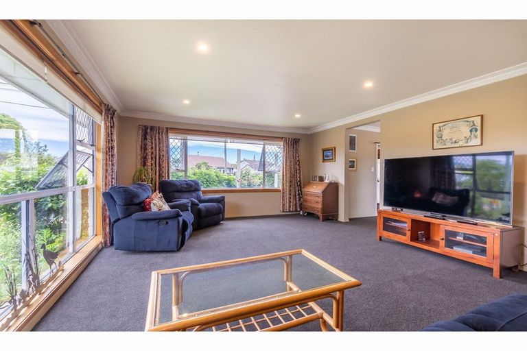 Photo of property in 32 Gould Crescent, Woolston, Christchurch, 8023