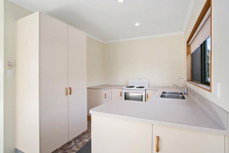 Photo of property in 99 Browning Street, Leamington, Cambridge, 3432