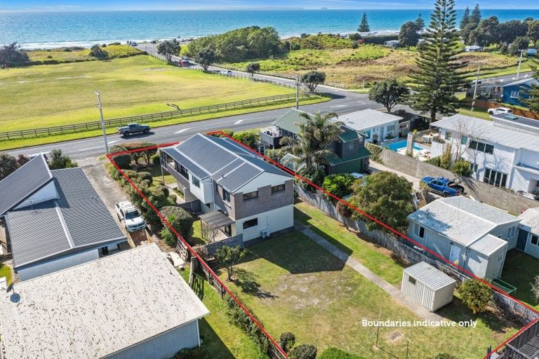 Photo of property in 484 Papamoa Beach Road, Papamoa Beach, Papamoa, 3118