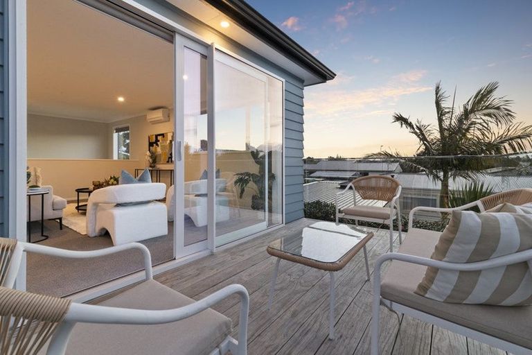 Photo of property in 45b Landscape Road, Pukekohe, 2120