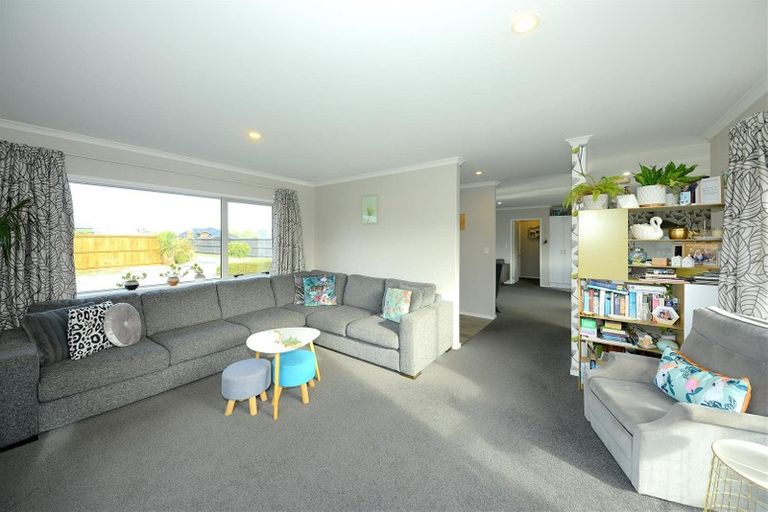 Photo of property in 7 Raymond Place, West Melton, 7618