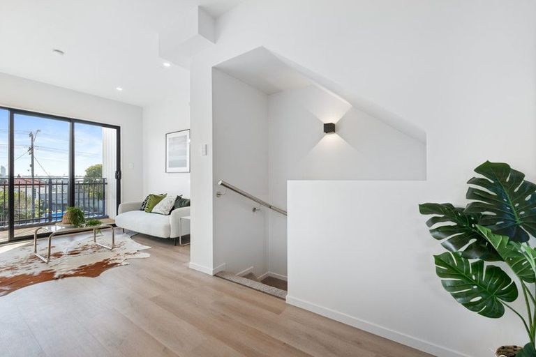 Photo of property in 10/133 Bayswater Avenue, Bayswater, Auckland, 0622