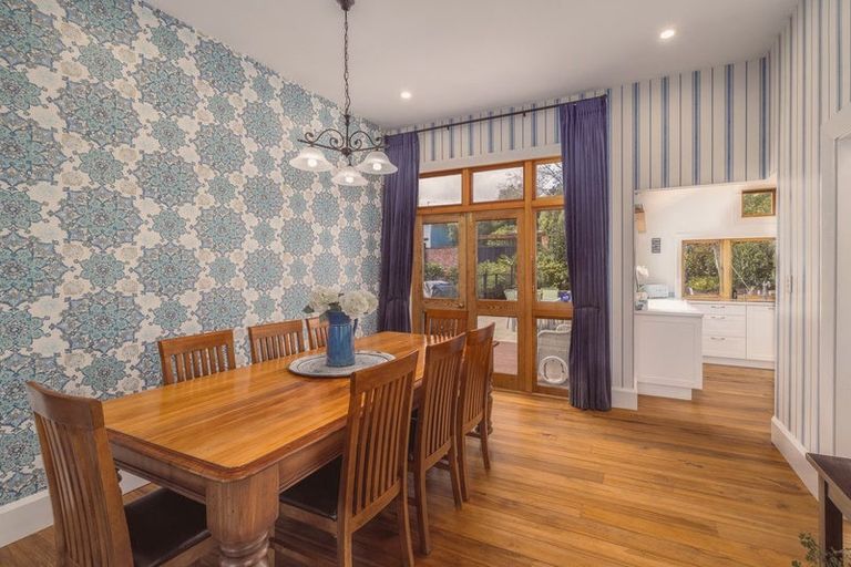 Photo of property in 69 Hackthorne Road, Cashmere, Christchurch, 8022