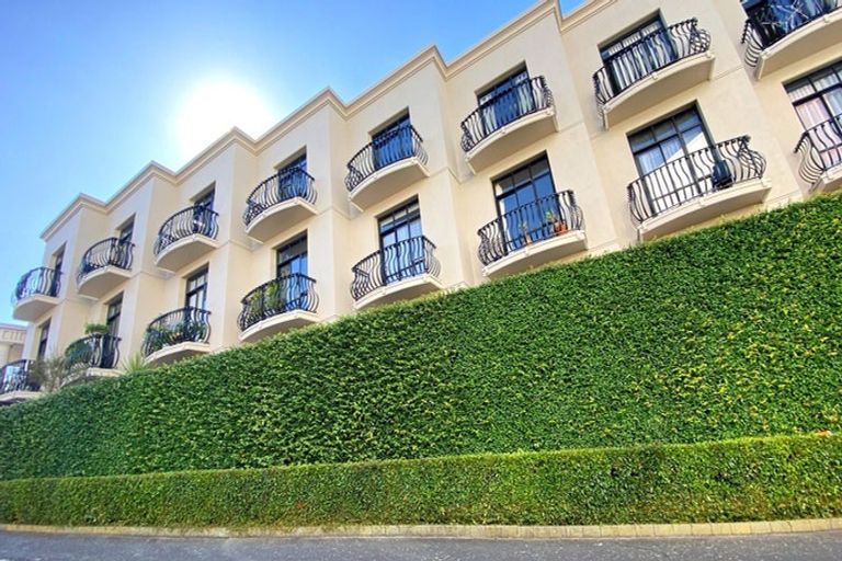 Photo of property in 2t/6 Burgoyne Street, Grey Lynn, Auckland, 1021