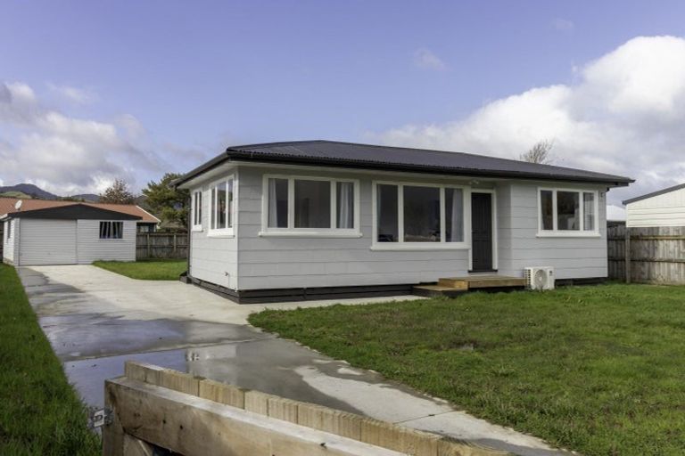Photo of property in 19 Nowra Crescent, Paeroa, 3600