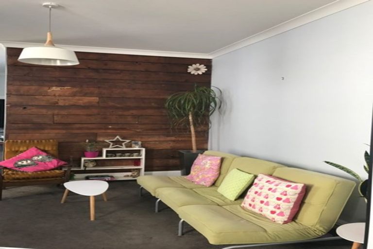 Photo of property in 7 Royal Street, Berhampore, Wellington, 6023