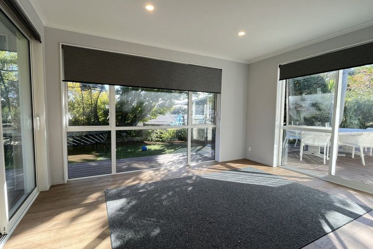 Photo of property in 10 Surrey Crescent, Hokowhitu, Palmerston North, 4410