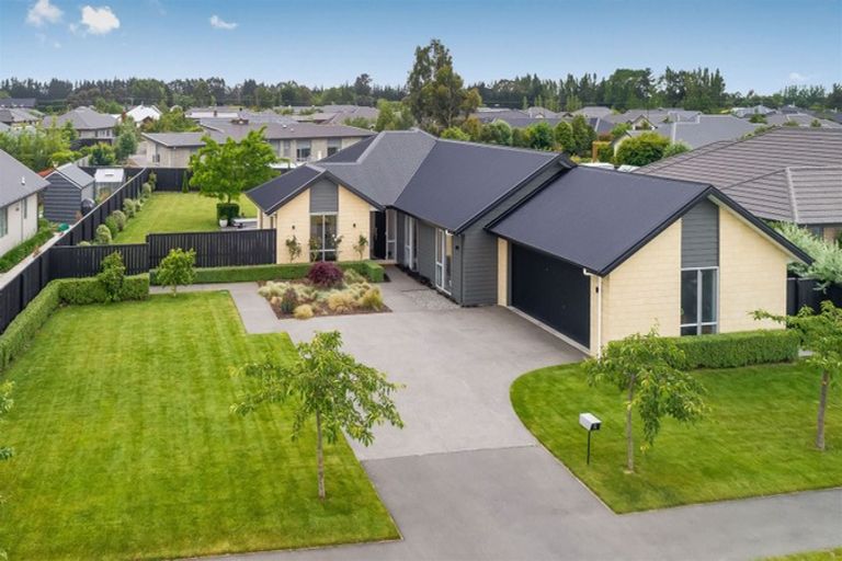 Photo of property in 38 Preston Avenue, West Melton, 7618