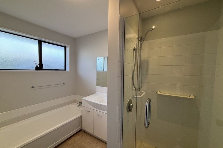 Photo of property in 2/7 Highsted Road, Bishopdale, Christchurch, 8053