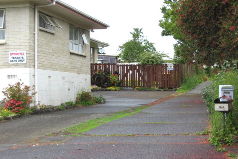 Photo of property in 1 Marybeth Place, Rosehill, Papakura, 2113