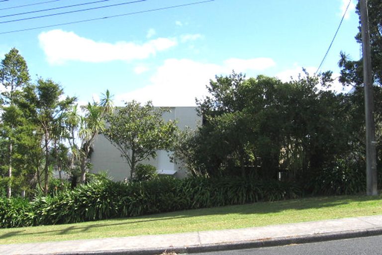 Photo of property in 3/86 Seaview Road, Castor Bay, Auckland, 0620