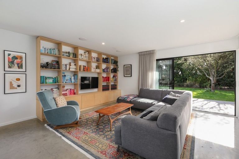 Photo of property in 228 Opawa Road, Hillsborough, Christchurch, 8022