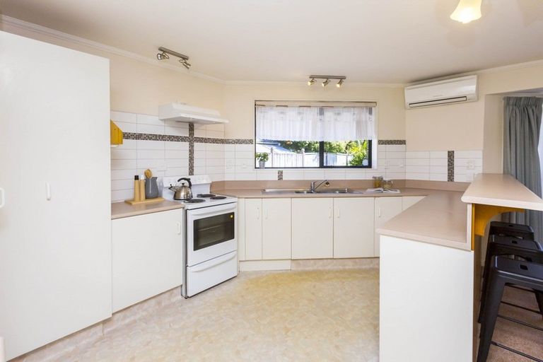 Photo of property in 9a Seddon Street, Wallaceville, Upper Hutt, 5018