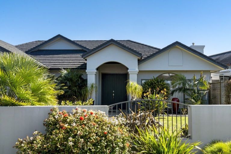 Photo of property in 42 Sovereign Drive, Papamoa Beach, Papamoa, 3118