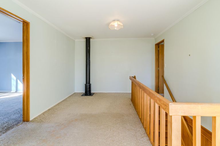 Photo of property in 33 Braemar Place, Twizel, 7901