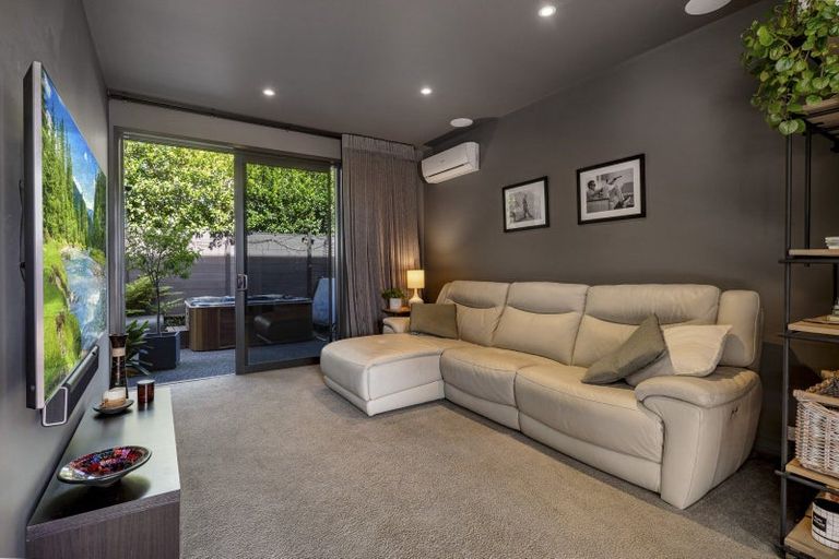 Photo of property in 563 Grenada Street, Papamoa Beach, Papamoa, 3118