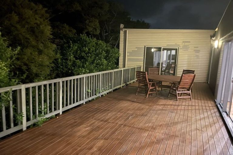 Photo of property in 18 Montpellier Heights, Arkles Bay, Whangaparaoa, 0932