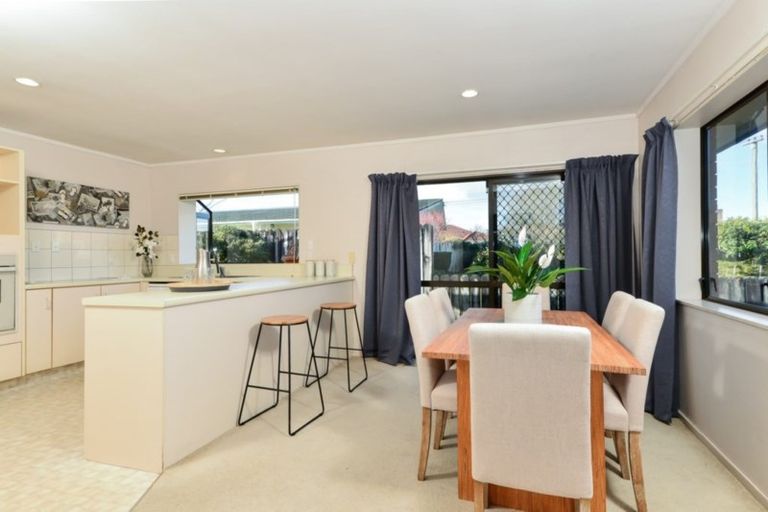 Photo of property in 4a Bolmuir Road, Forest Lake, Hamilton, 3200