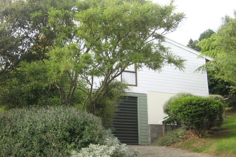 Photo of property in 19 Hazlewood Avenue, Karori, Wellington, 6012