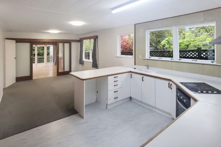 Photo of property in 31 Lowtherhurst Road, Massey, Auckland, 0614
