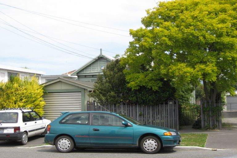 Photo of property in 30 Fairfield Avenue, Addington, Christchurch, 8024