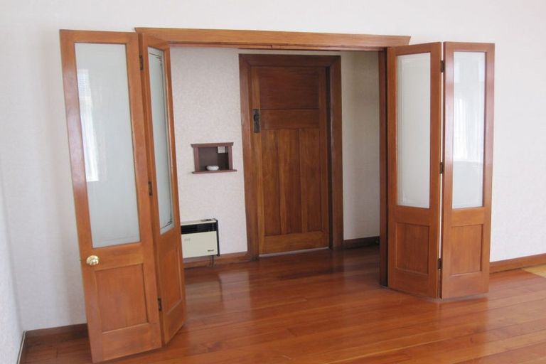 Photo of property in 21 Adelaide Street, Petone, Lower Hutt, 5012