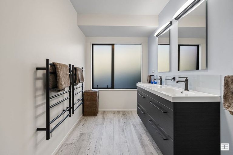 Photo of property in 107 Panorama Drive, Welcome Bay, Tauranga, 3175