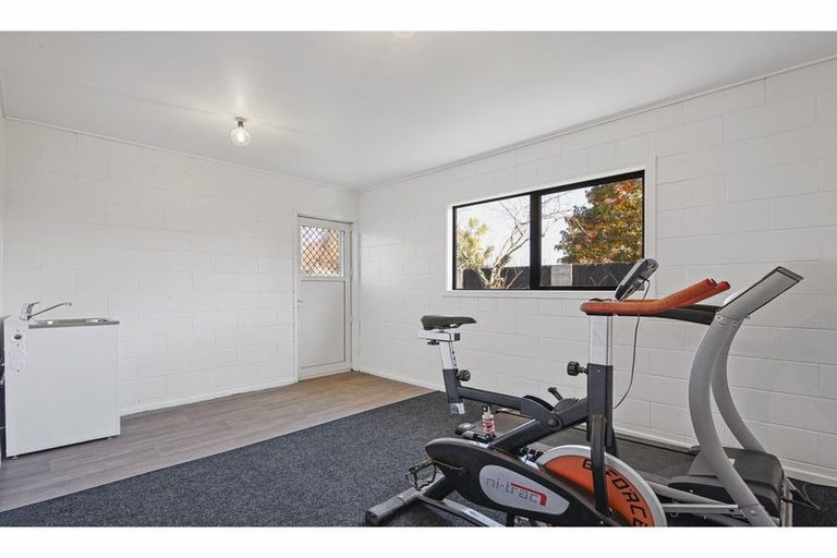 Photo of property in 45 Bush Street, Rangiora, 7400