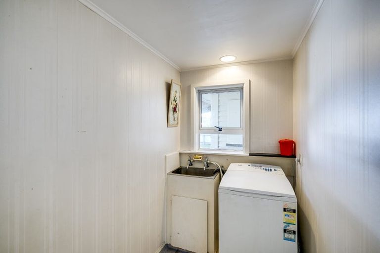 Photo of property in 79 Barker Road, Marewa, Napier, 4110