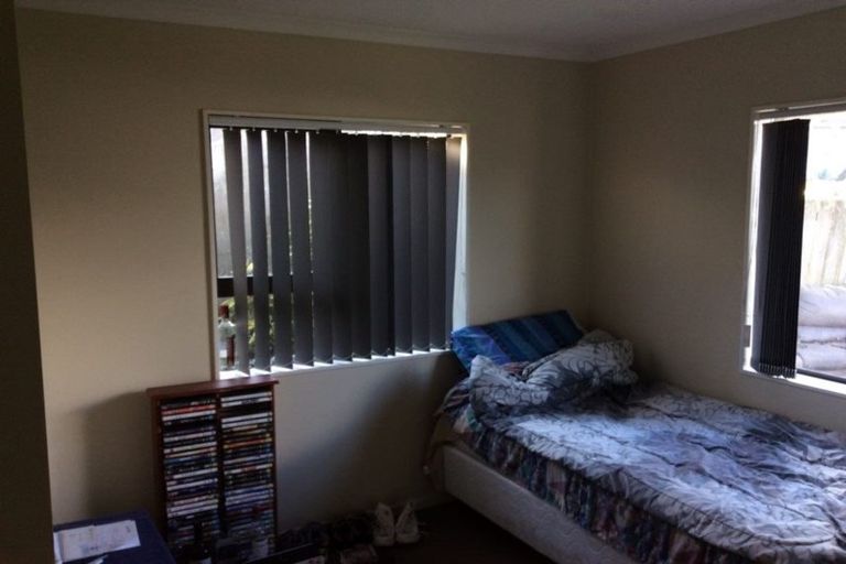 Photo of property in 19 Virgo Place, Glen Eden, Auckland, 0602