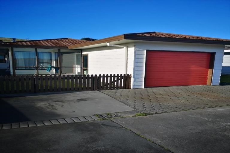 Photo of property in 14a Kentwood Drive, Woodridge, Wellington, 6037