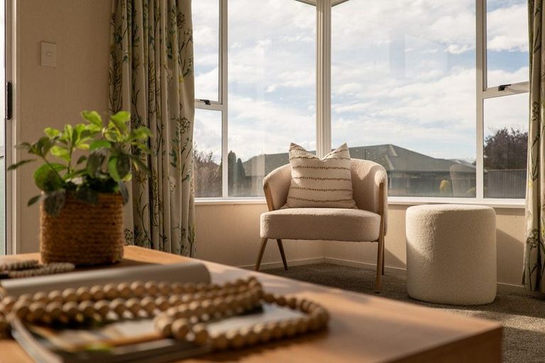 Photo of property in 3 Briarmont Street, Avondale, Christchurch, 8061