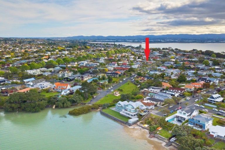 Photo of property in 3/17 Oliver Street, Point Chevalier, Auckland, 1022