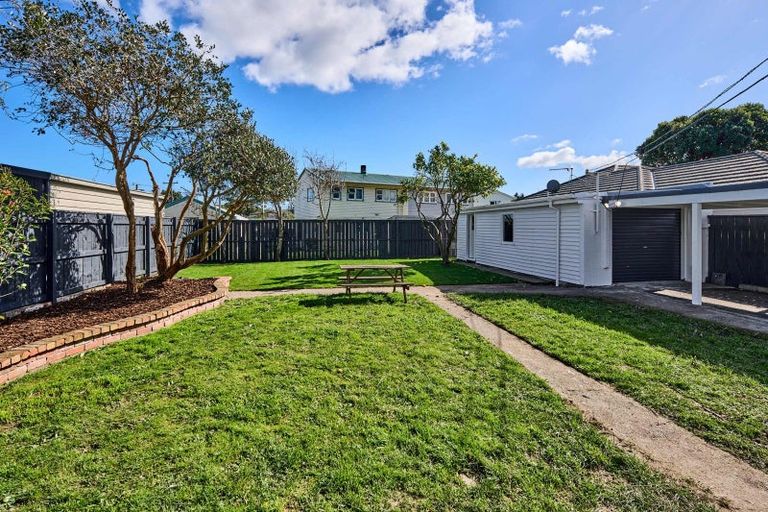 Photo of property in 14 Waitui Crescent, Waiwhetu, Lower Hutt, 5010