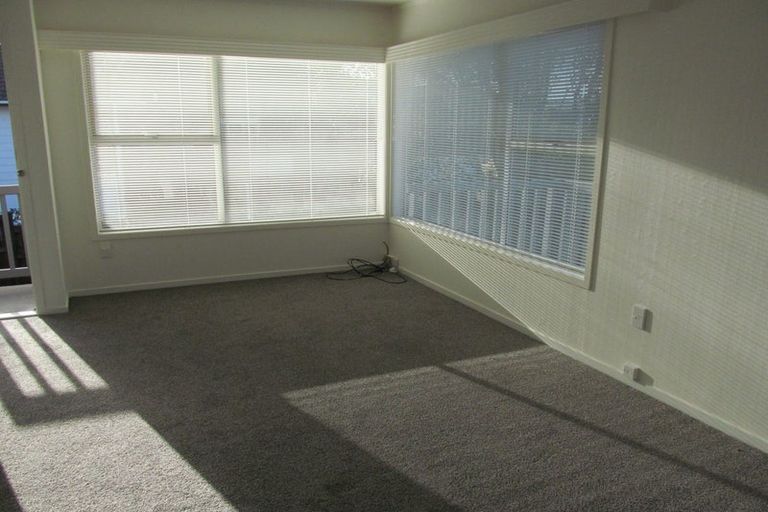 Photo of property in 3/21 Quebec Road, Milford, Auckland, 0620