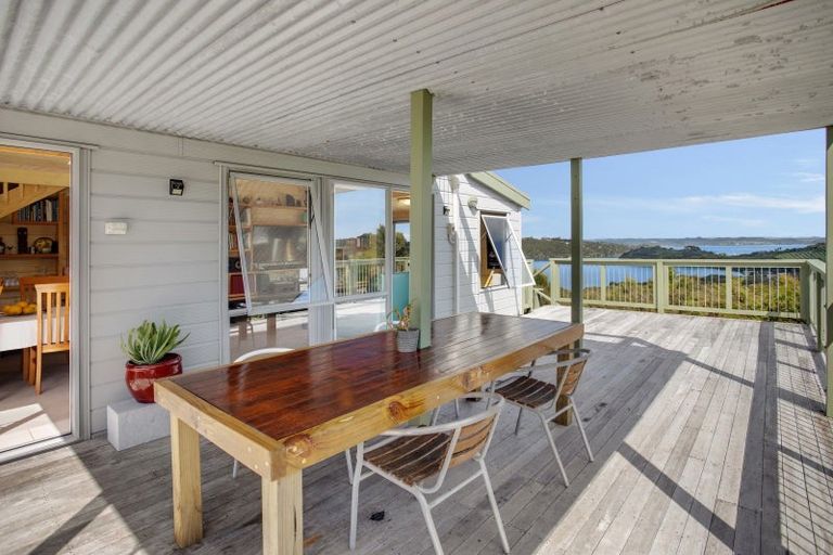 Photo of property in 16 Lichen Grove, Russell, 0272