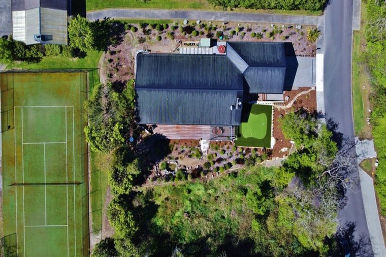 Photo of property in 68 Parawera Drive, Acacia Bay, Taupo, 3330