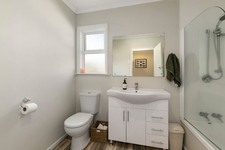 Photo of property in 36 Westminster Road, Wainuiomata, Lower Hutt, 5014