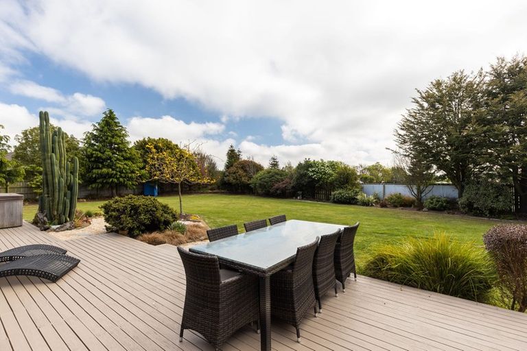 Photo of property in 57 Stonebridge Way, Prebbleton, 7604