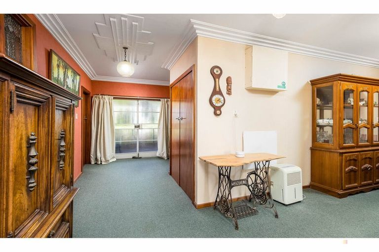 Photo of property in 2 Mill Road, Waimate, 7924