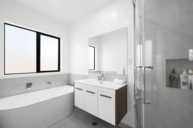 Photo of property in 2/18 Church Road, Pukete, Hamilton, 3200