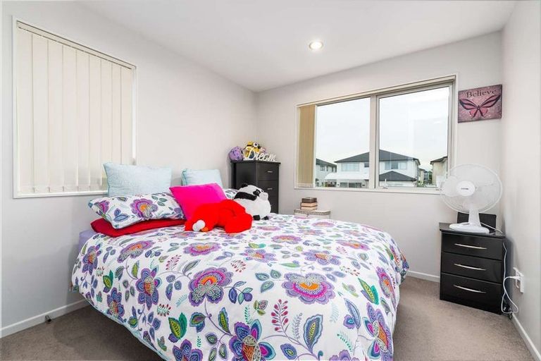 Photo of property in 60 Pencaitland Drive, Flat Bush, Auckland, 2019