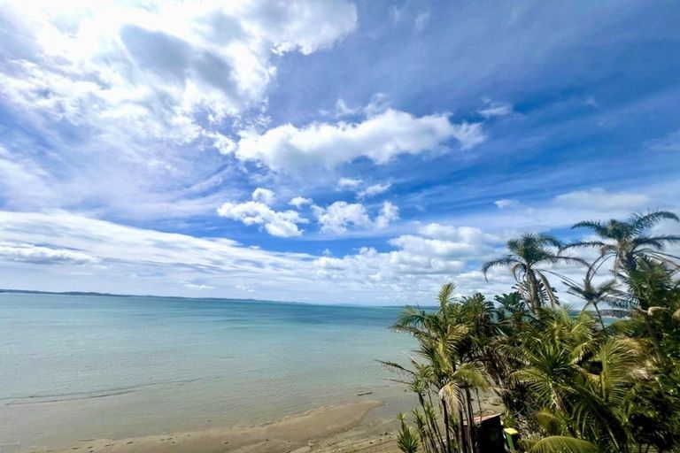 Photo of property in 66b Clovelly Road, Bucklands Beach, Auckland, 2012